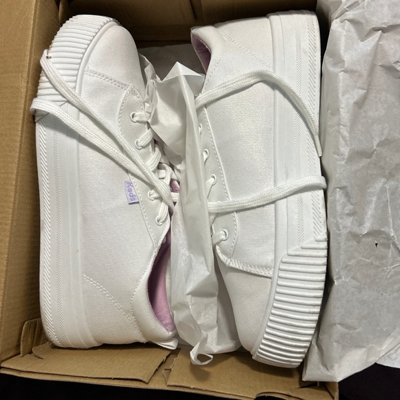 Keds - Picture 1 of 6